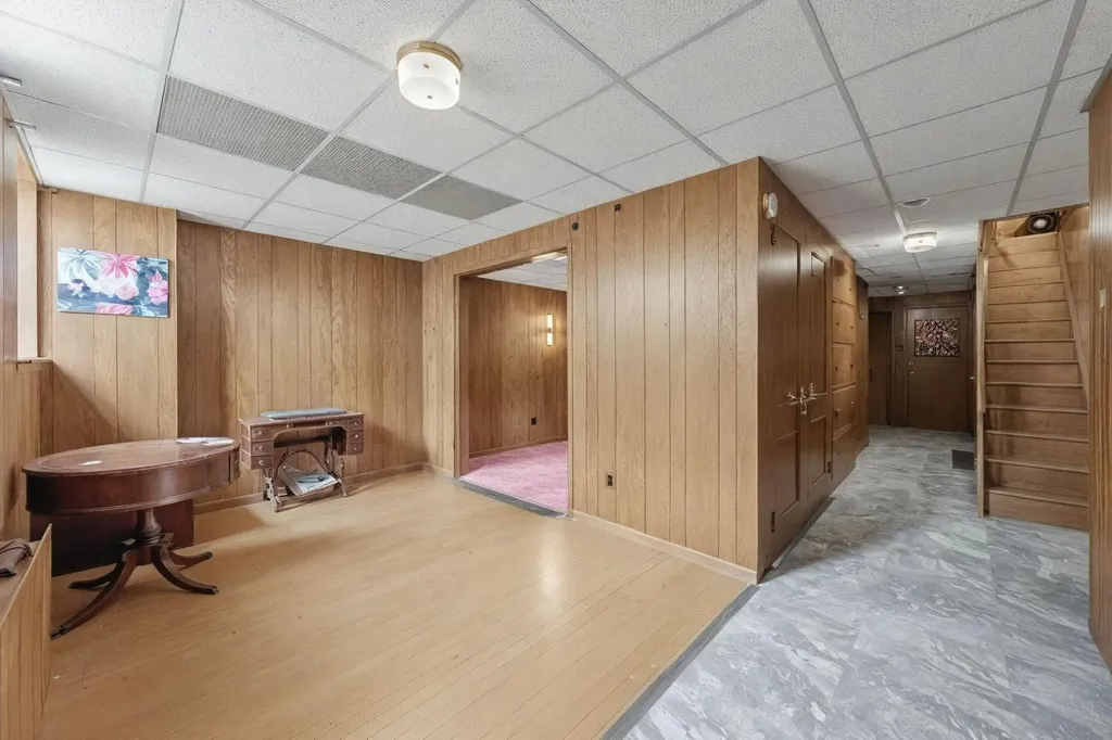 6107 Grand Avenue Maspeth NY 11378