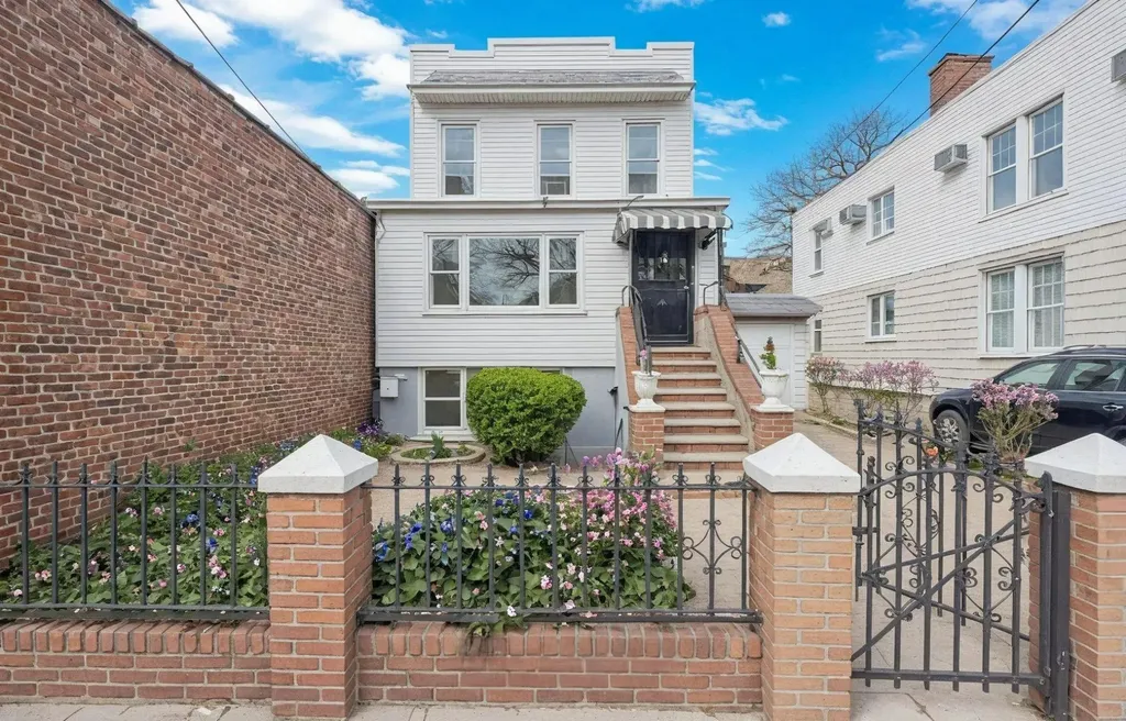6107 Grand Avenue Maspeth NY 11378