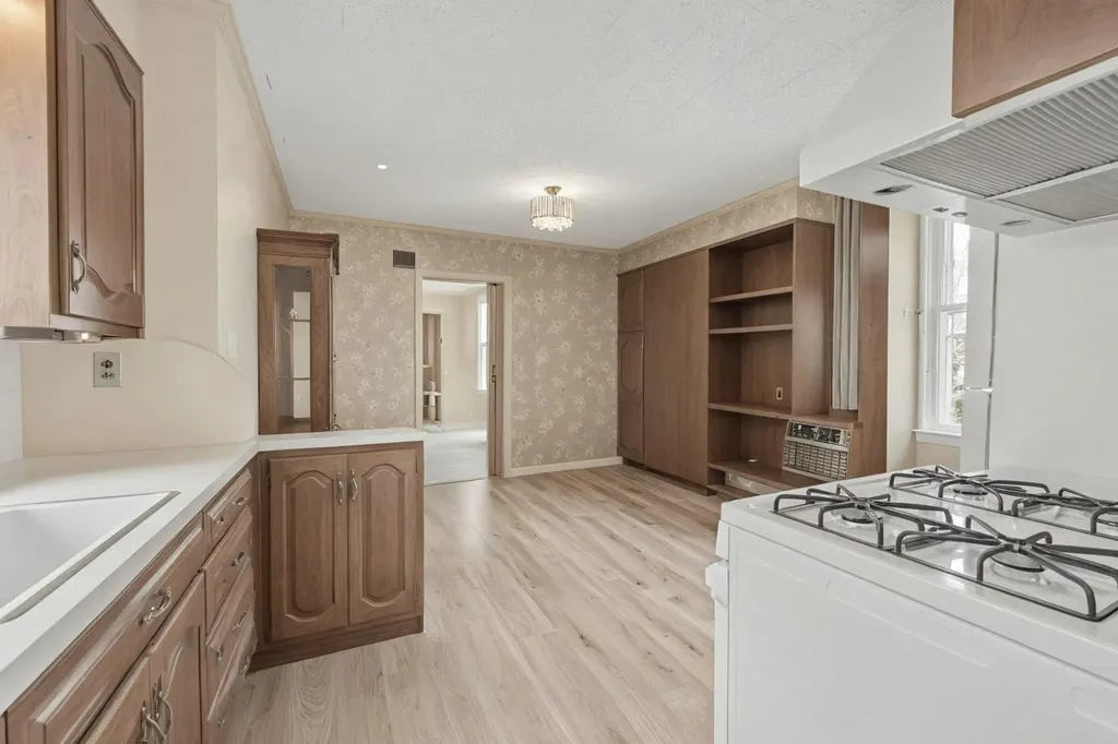 6107 Grand Avenue Maspeth NY 11378