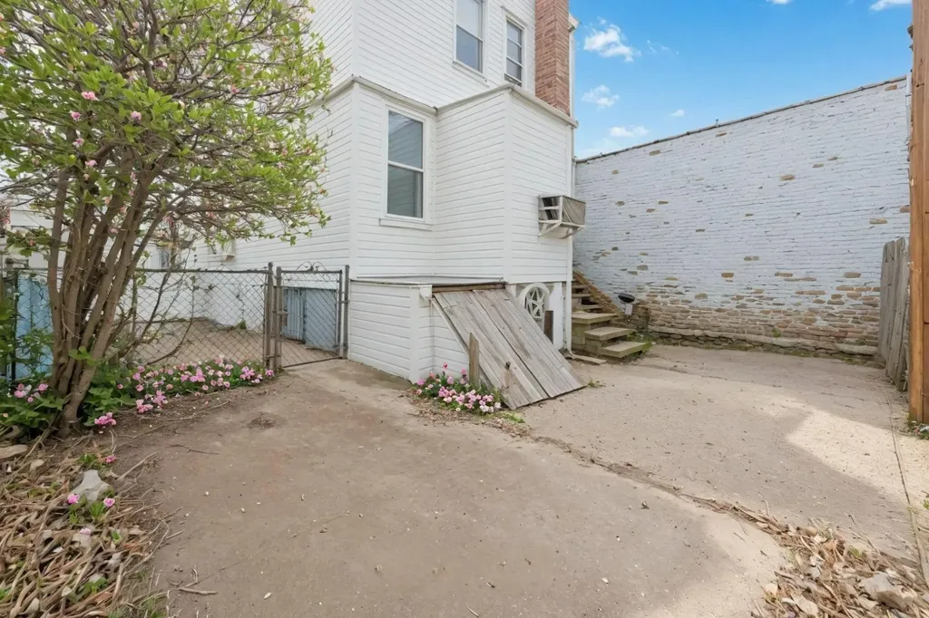 6107 Grand Avenue Maspeth NY 11378
