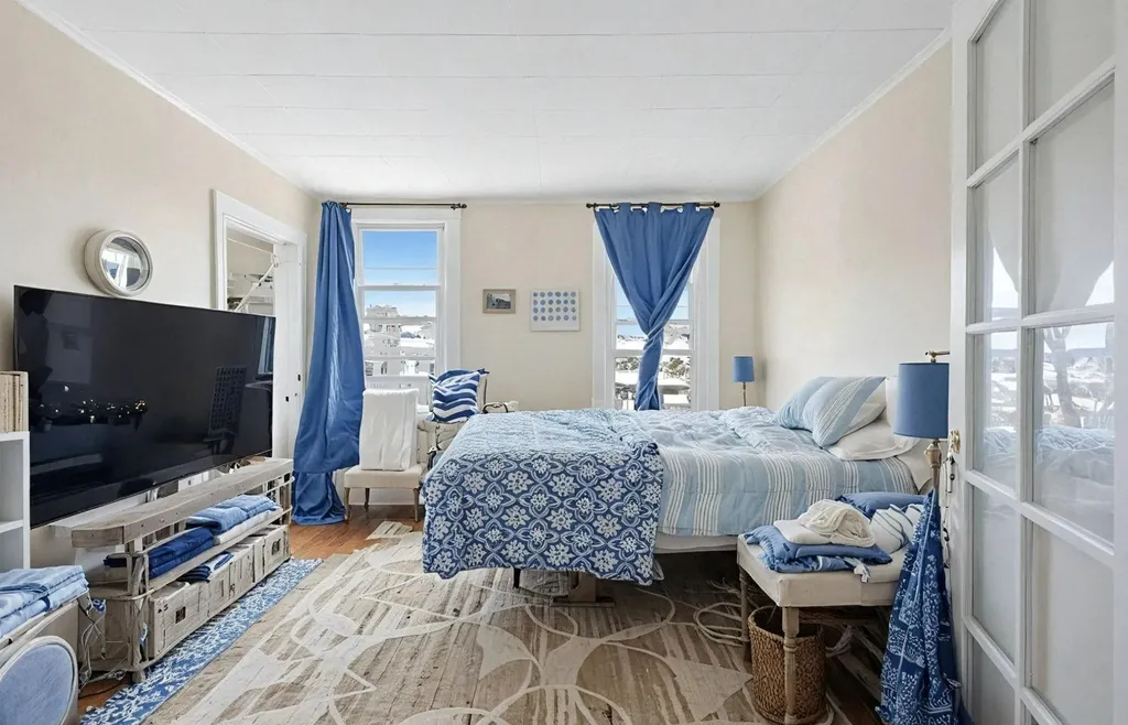 6107 Grand Avenue Maspeth NY 11378