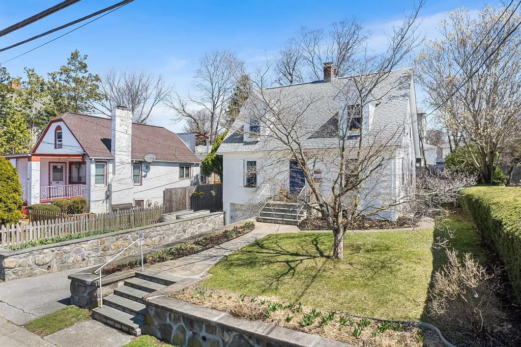 26 Calam Avenue Ossining NY 10562