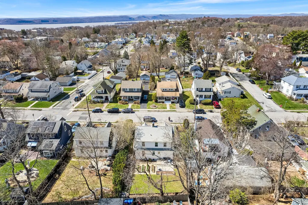 26 Calam Avenue Ossining NY 10562