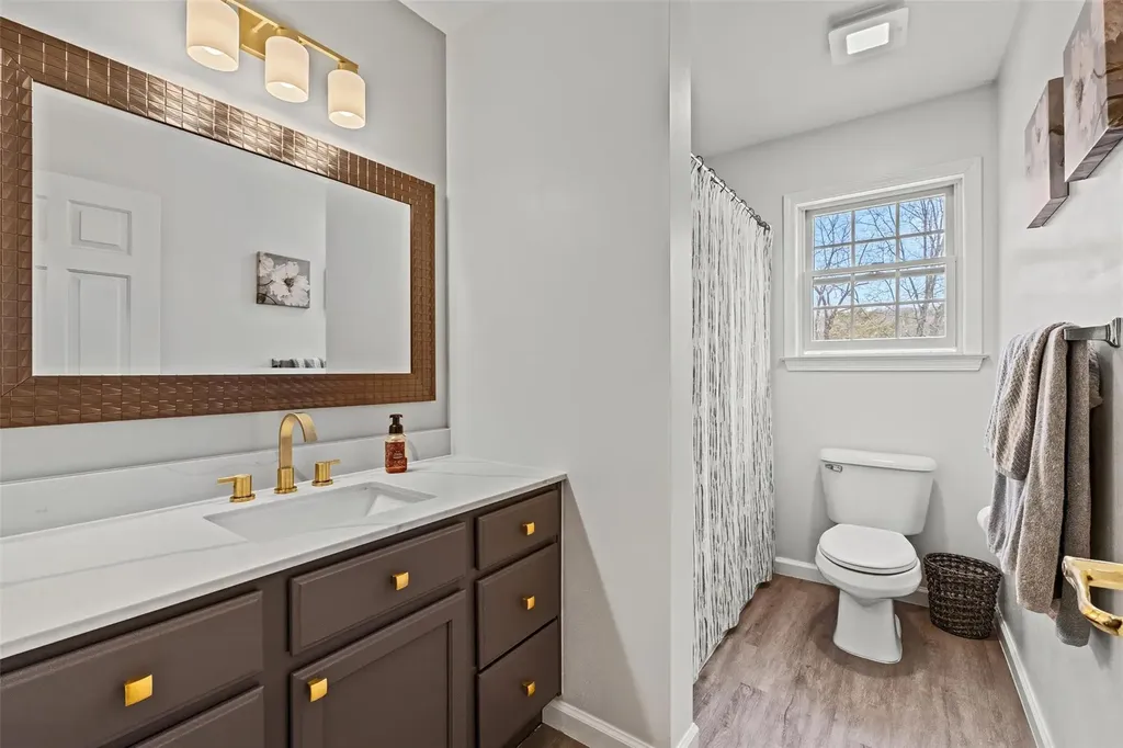 54 Sleight Plass Road Poughkeepsie NY 12603