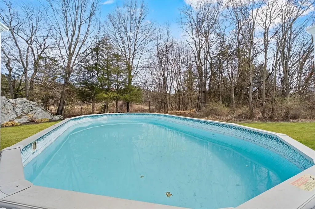 54 Sleight Plass Road Poughkeepsie NY 12603