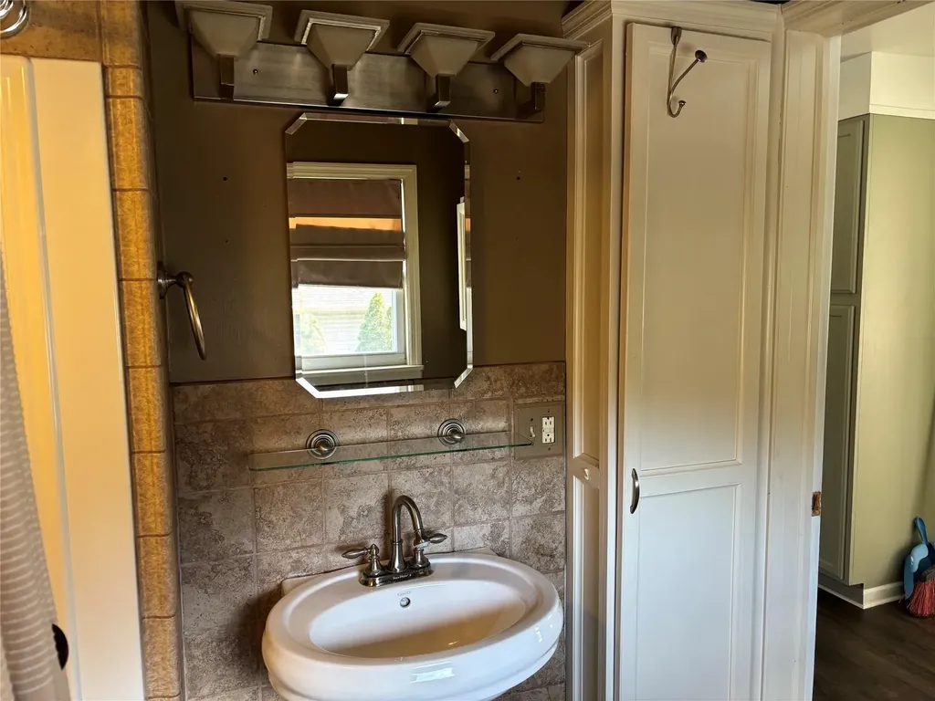 10 Stanley Street Poughkeepsie NY 12603