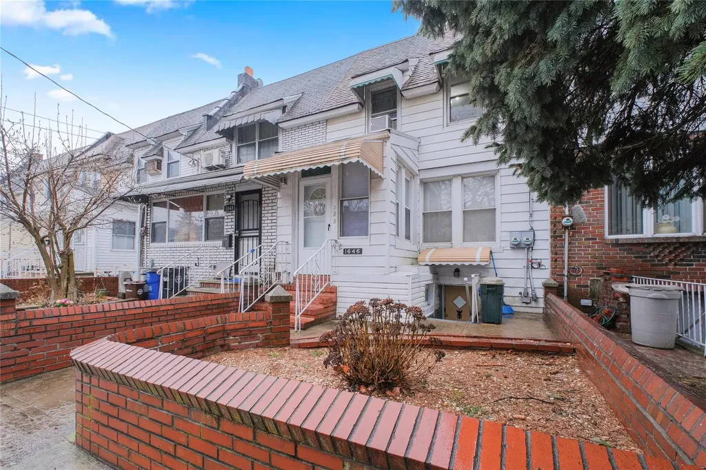 1646 71st Street Brooklyn NY 11204