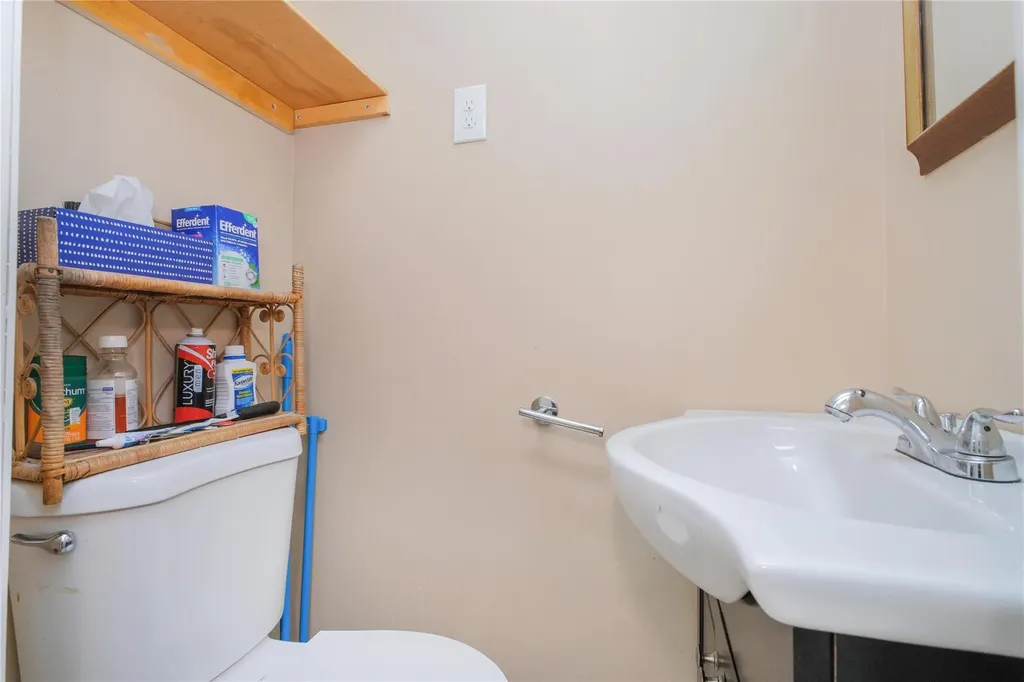 1646 71st Street Brooklyn NY 11204
