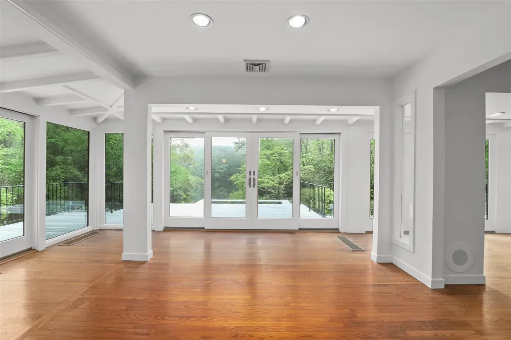 8 Hemlock Hill Road Pound Ridge NY 10576