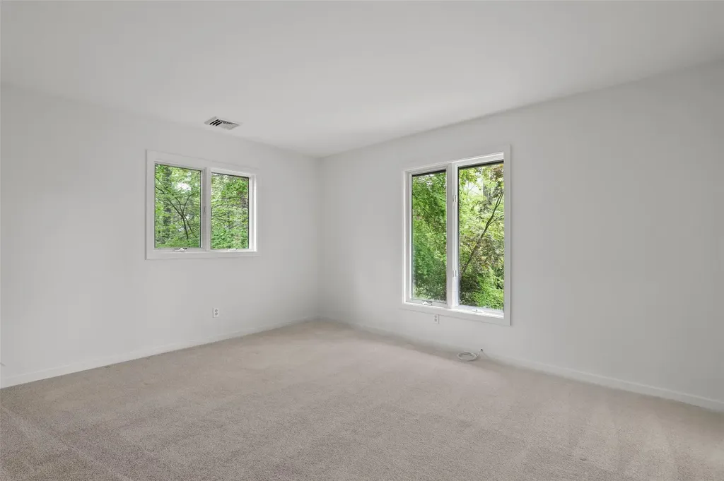 8 Hemlock Hill Road Pound Ridge NY 10576