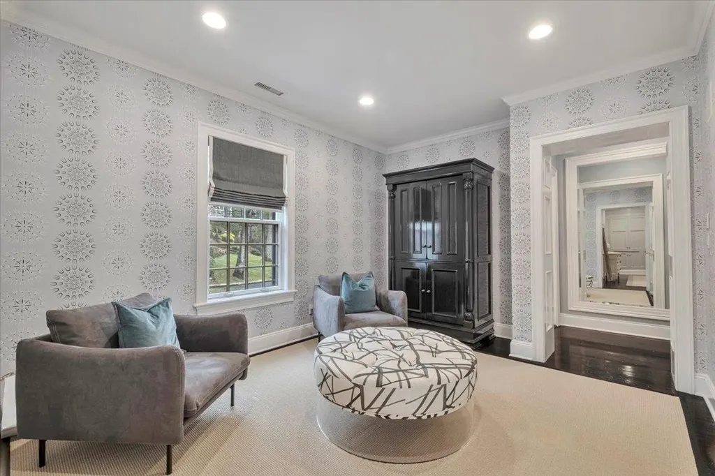 29 Hampton Road Scarsdale NY 10583
