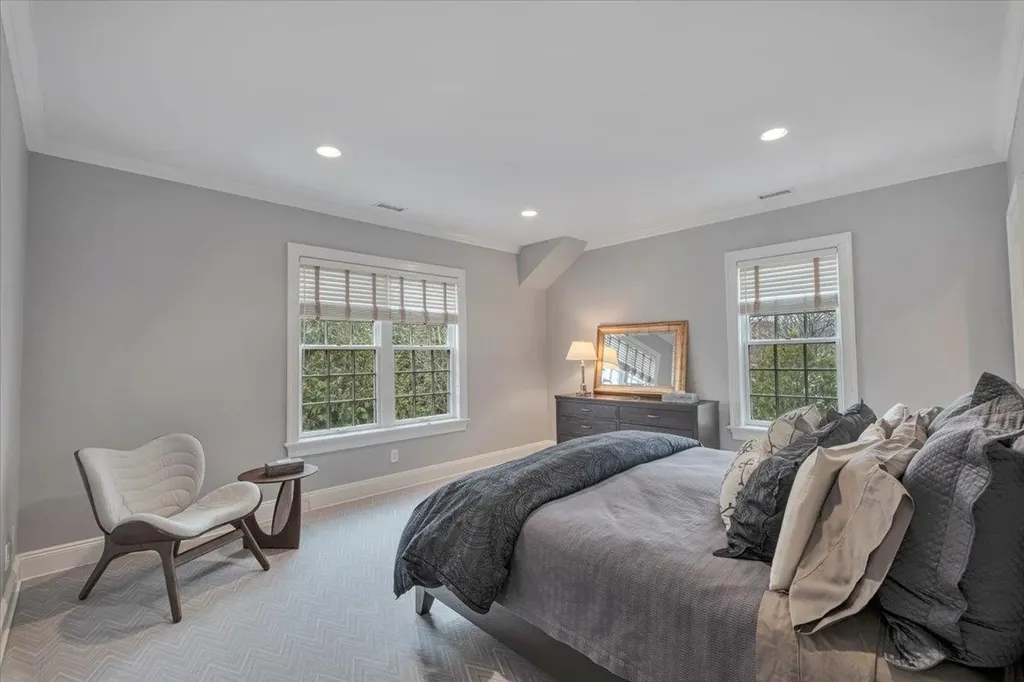 29 Hampton Road Scarsdale NY 10583