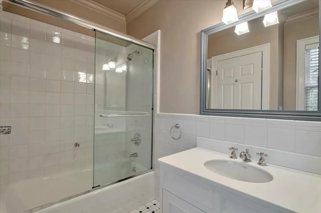 29 Hampton Road Scarsdale NY 10583