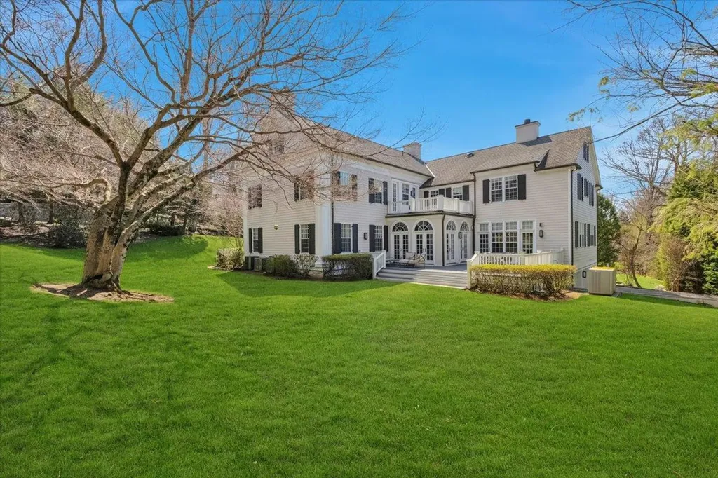 29 Hampton Road Scarsdale NY 10583