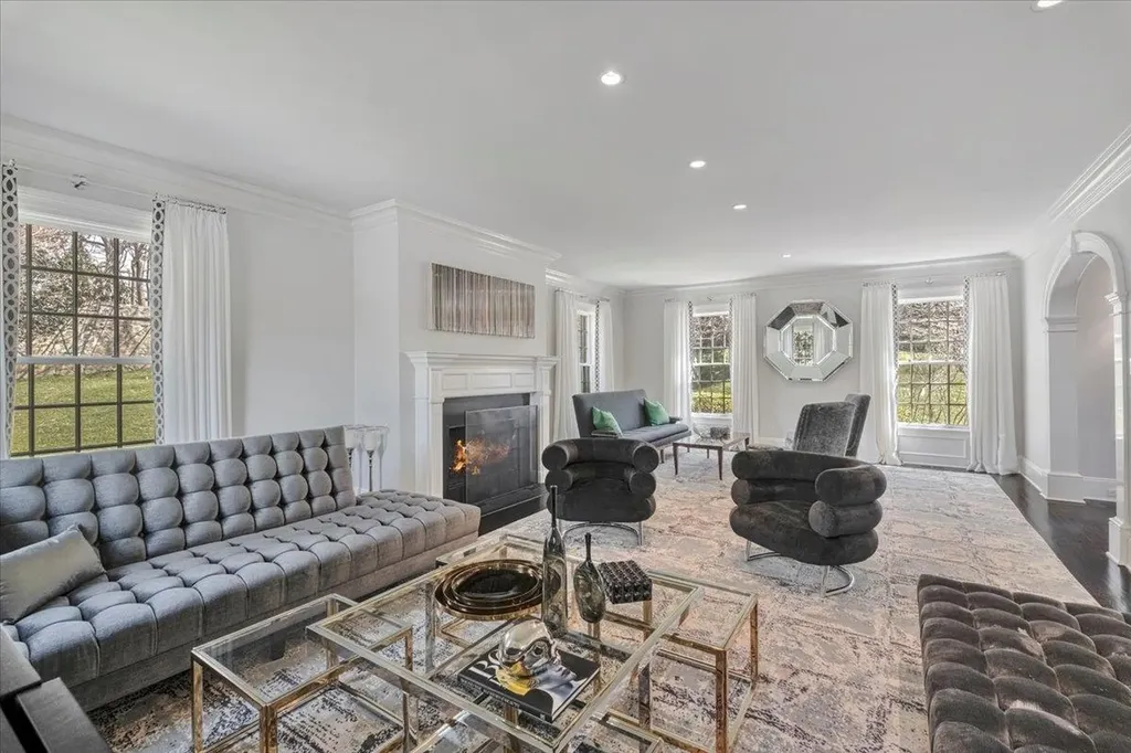 29 Hampton Road Scarsdale NY 10583