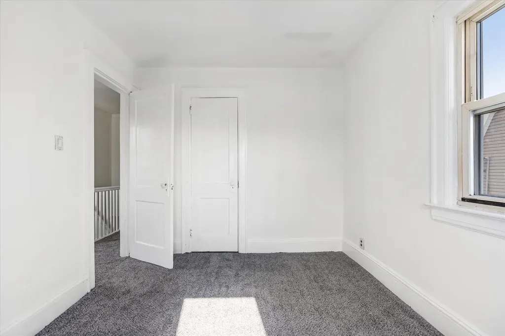395 Hewlett Parkway Hewlett NY 11557