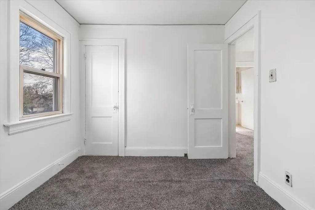 395 Hewlett Parkway Hewlett NY 11557