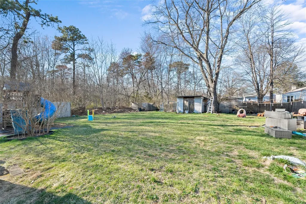 1117 Nugent Avenue Bay Shore NY 11706