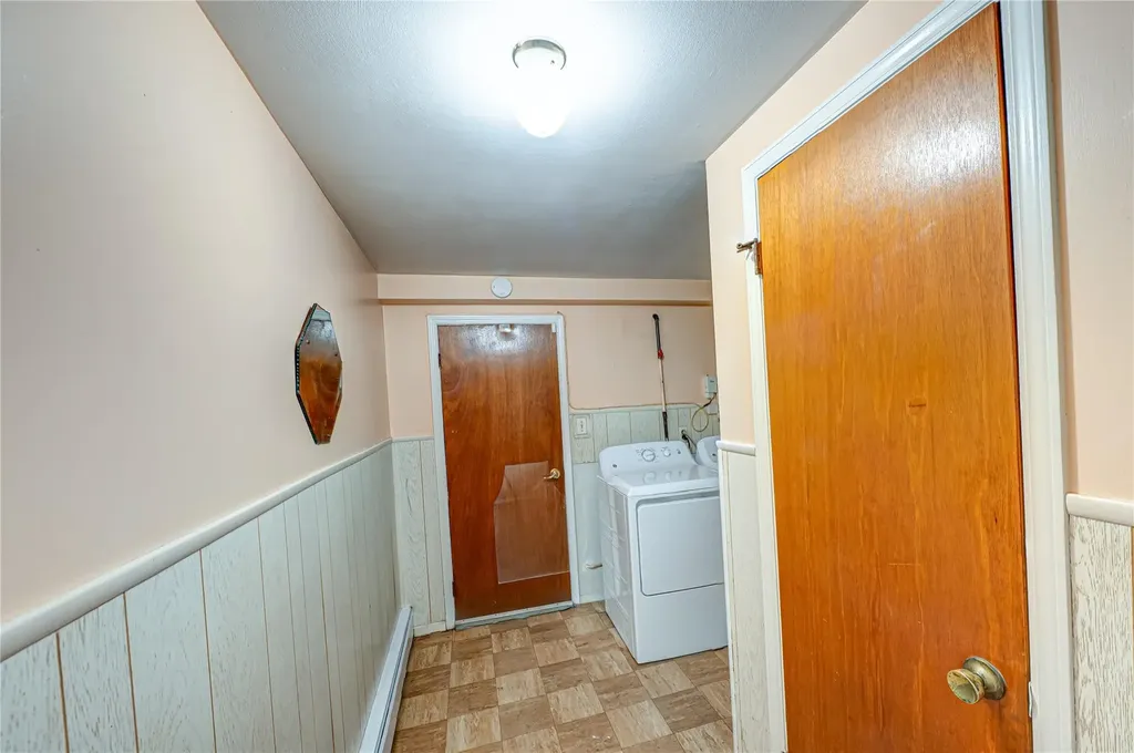63 Central Avenue Lynbrook NY 11563