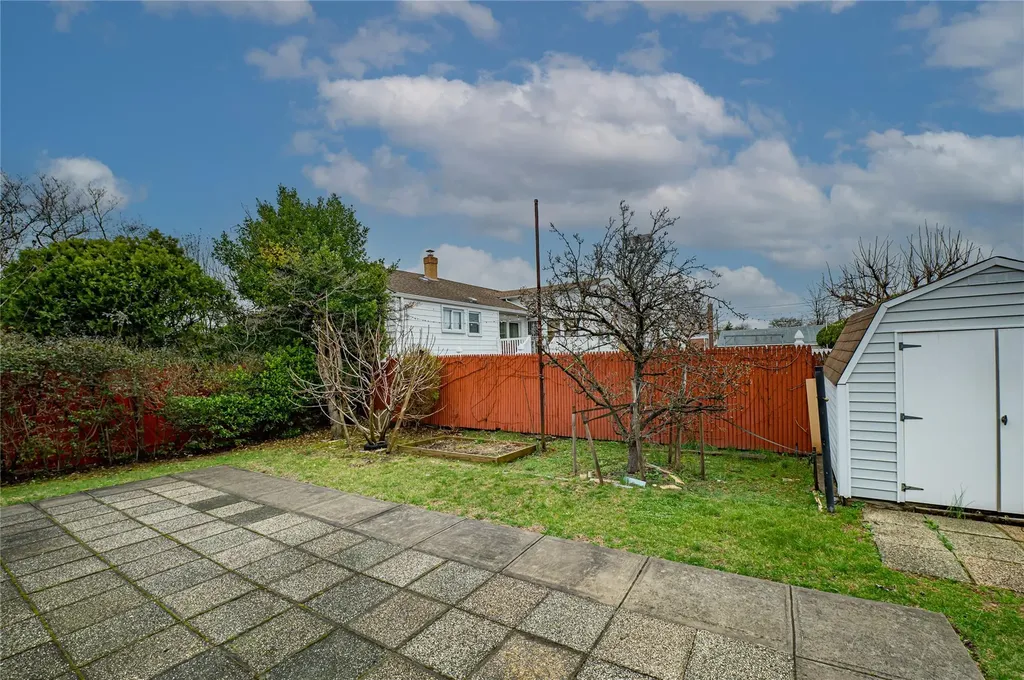 63 Central Avenue Lynbrook NY 11563