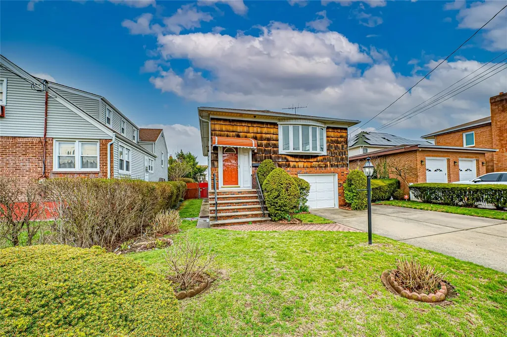 63 Central Avenue Lynbrook NY 11563