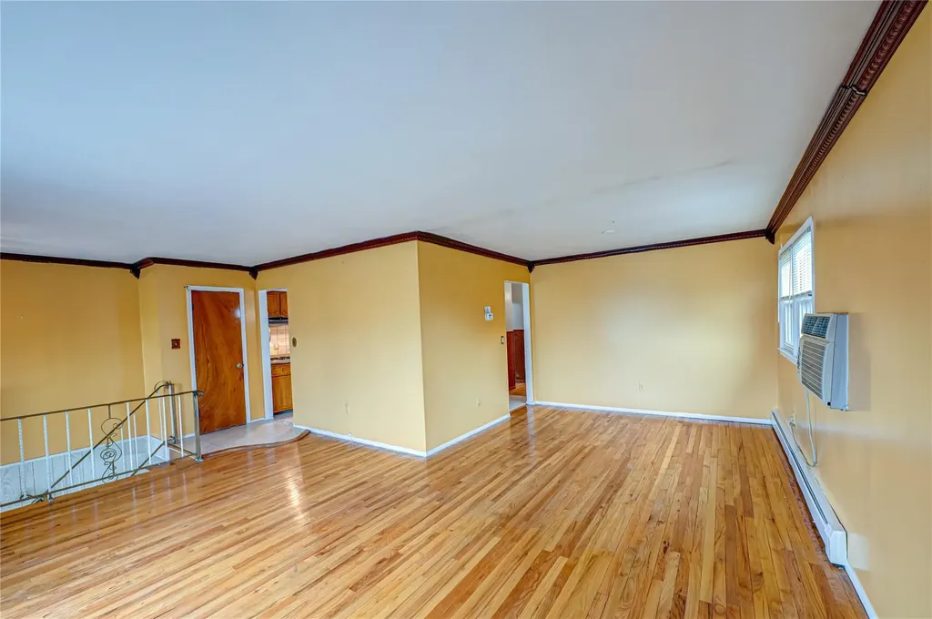 63 Central Avenue Lynbrook NY 11563