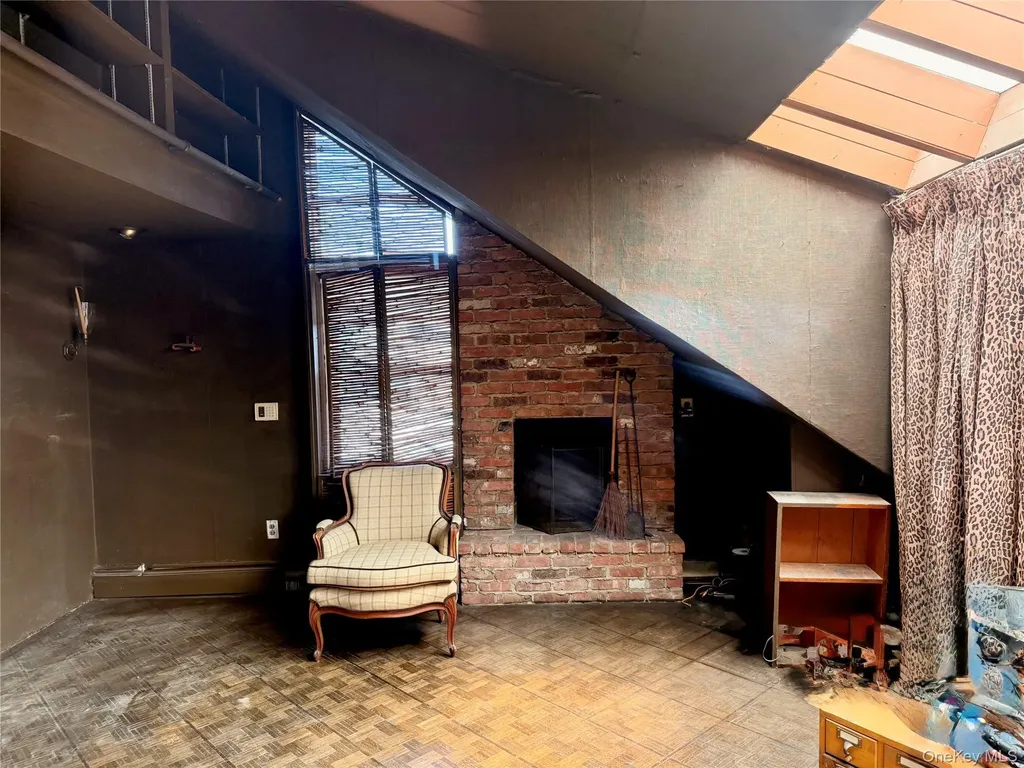 335 Arthur Street Freeport NY 11520