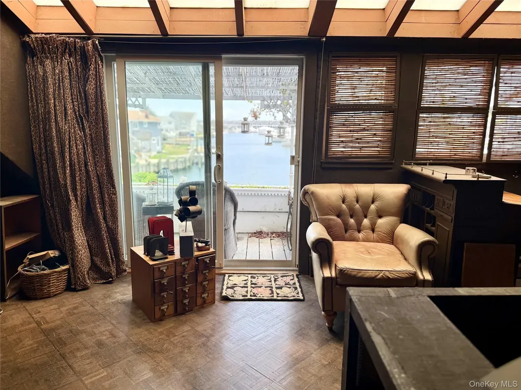 335 Arthur Street Freeport NY 11520