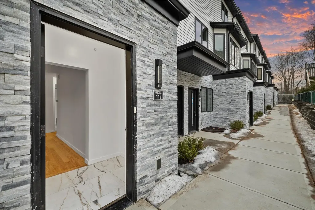 151 Blauvelt Road Monsey NY 10952