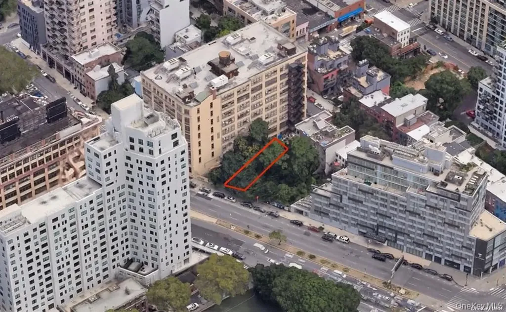 57 Flatbush Avenue Extension Brooklyn NY 11201