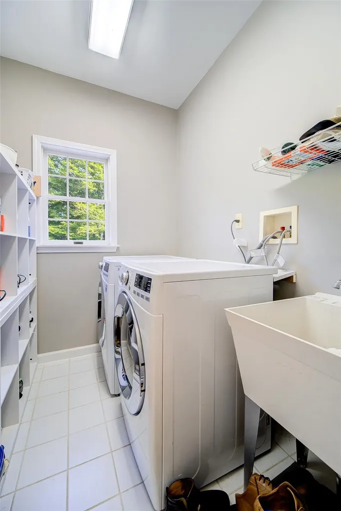 2 Marion Way Lagrangeville NY 12540