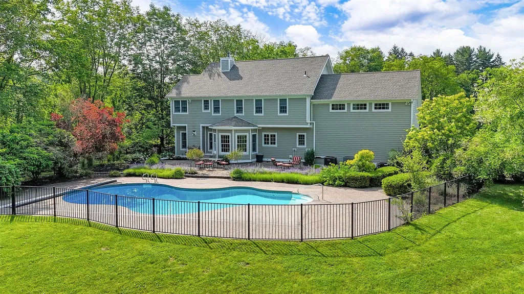 2 Marion Way Lagrangeville NY 12540