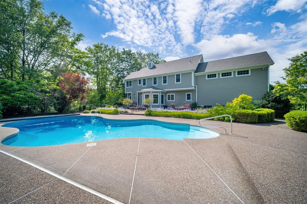 2 Marion Way Lagrangeville NY 12540