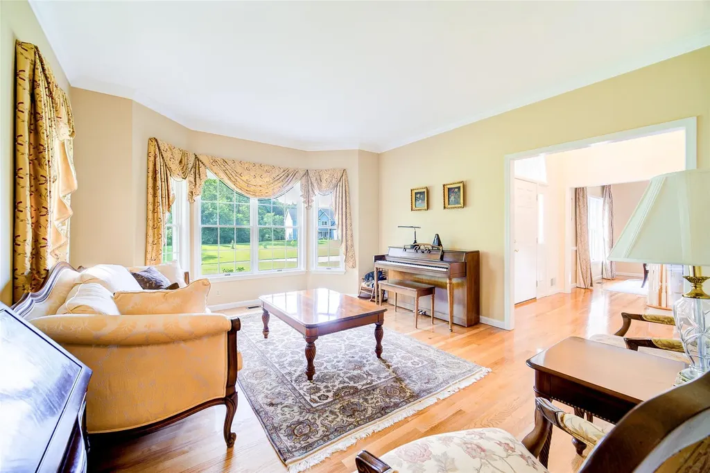 2 Marion Way Lagrangeville NY 12540