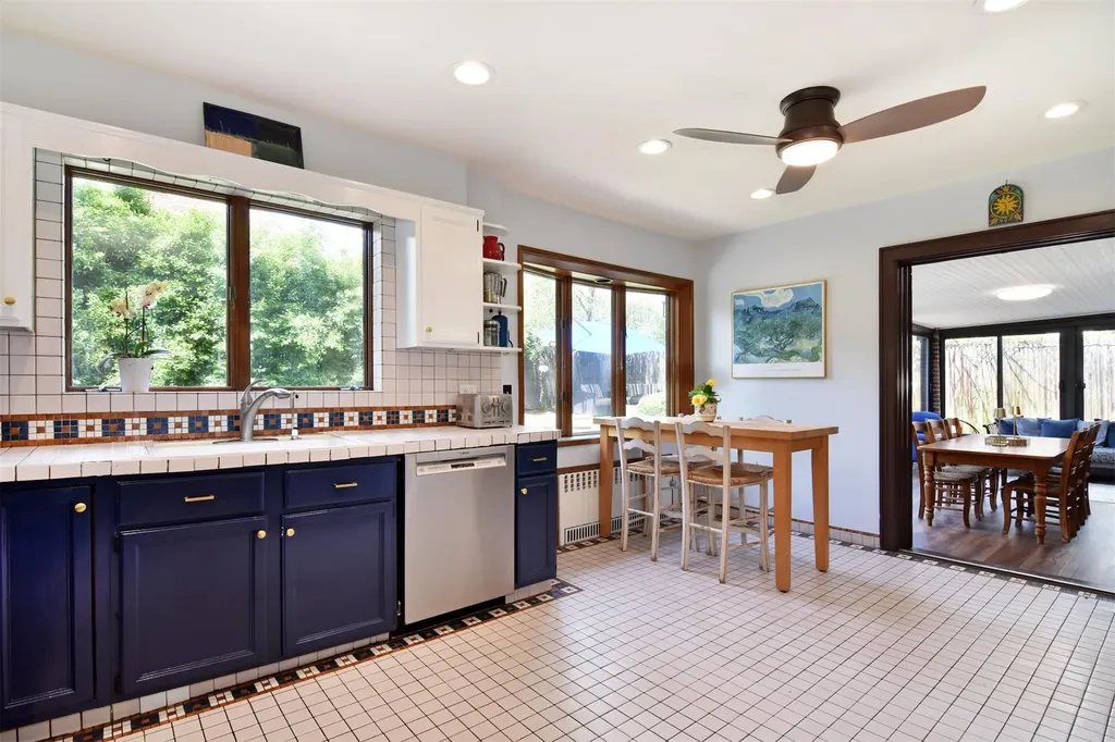 125 Reed Avenue Pelham NY 10803