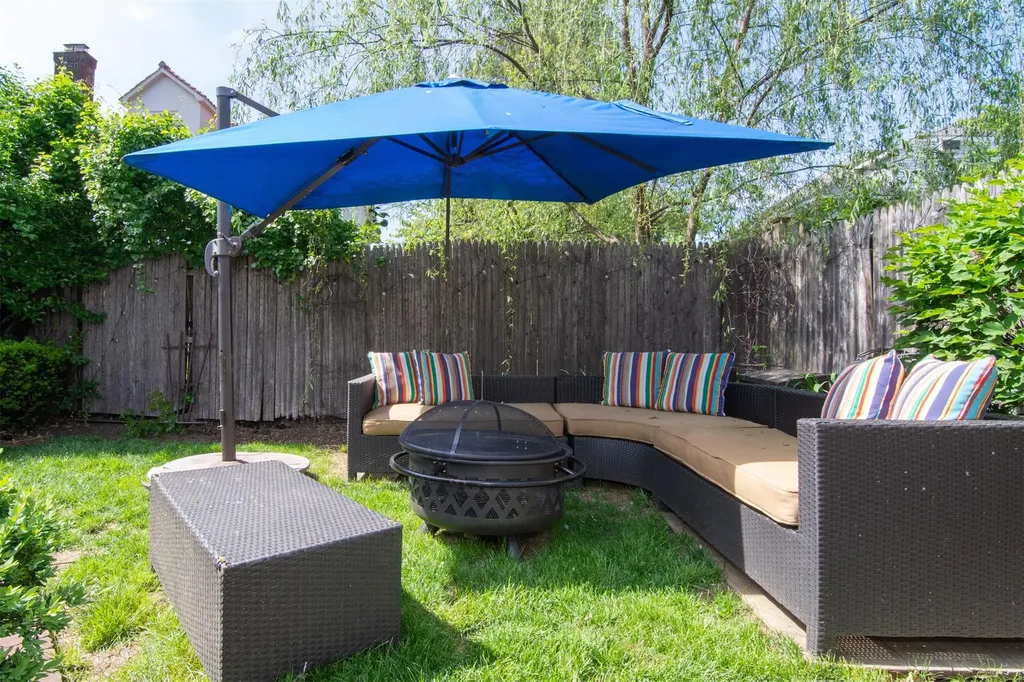 125 Reed Avenue Pelham NY 10803