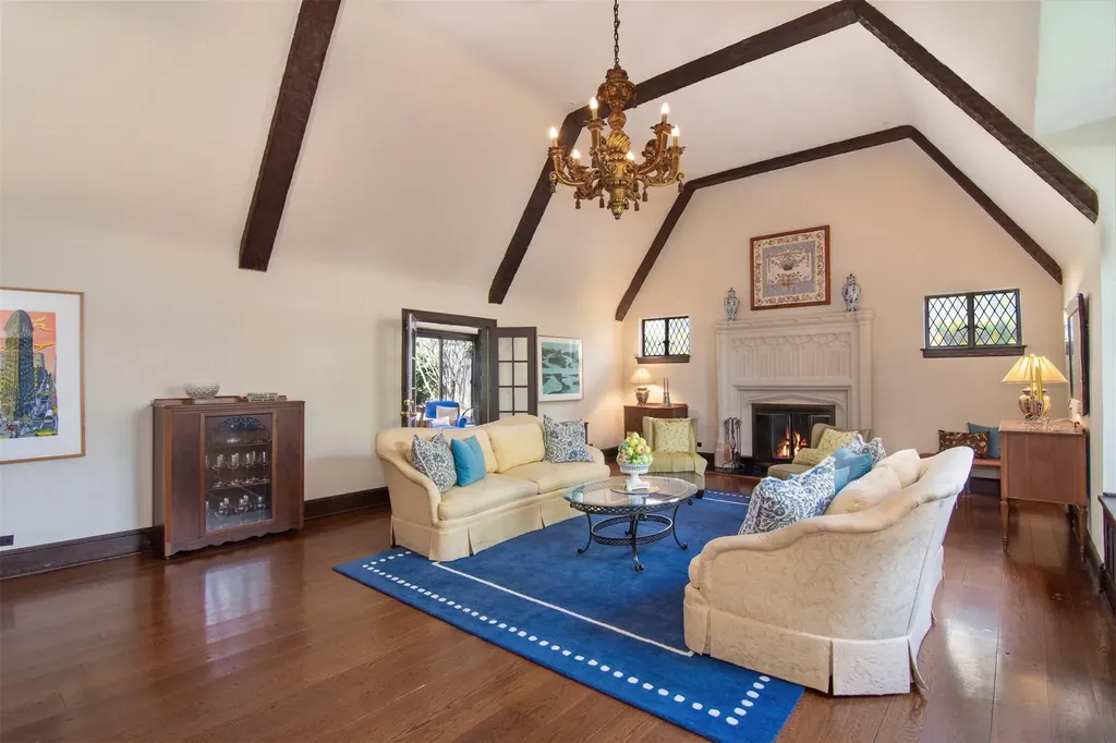 125 Reed Avenue Pelham NY 10803