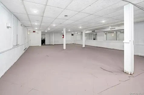 3243 Ampere Avenue Bronx NY 10465