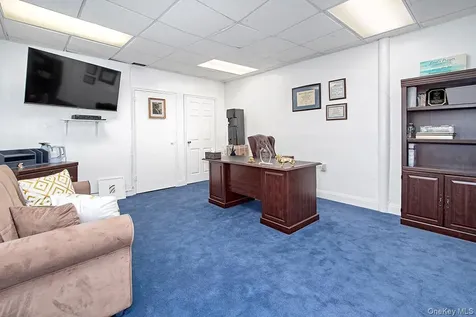 3243 Ampere Avenue Bronx NY 10465