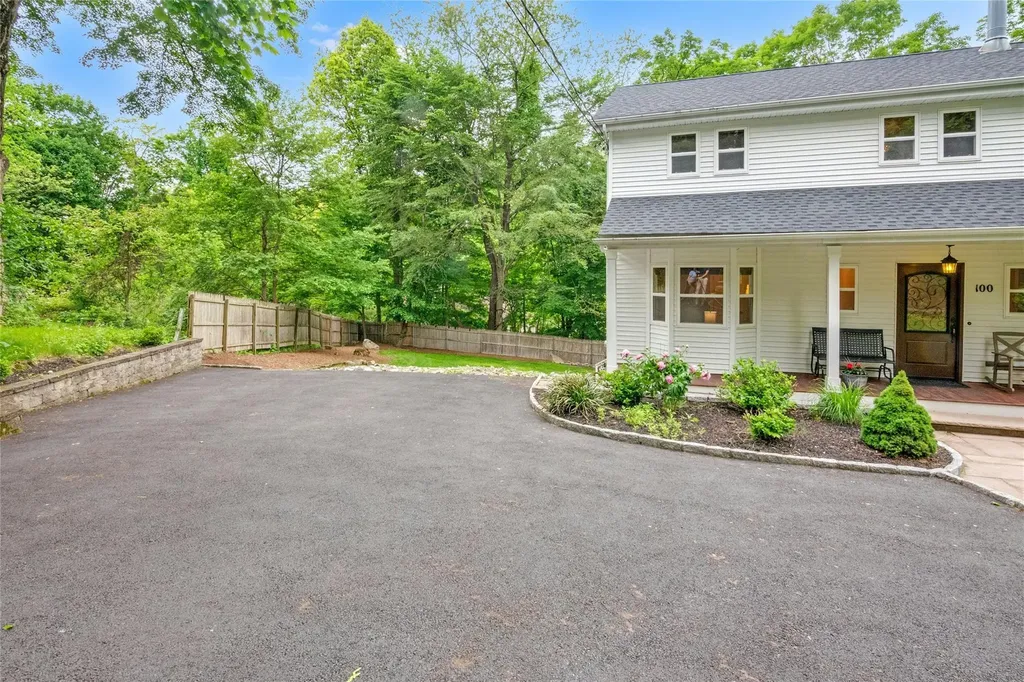 100 Castle Road Chappaqua NY 10514