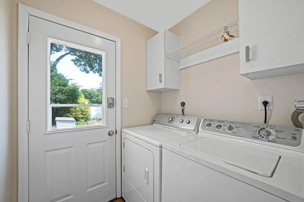 44 Vineyard Way Mount Sinai NY 11766