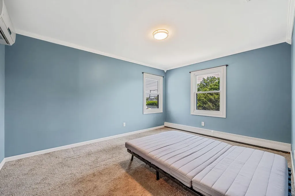 44 Vineyard Way Mount Sinai NY 11766