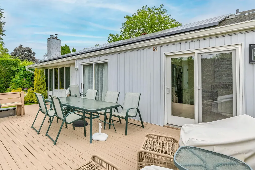 36 Randy Lane Plainview NY 11803