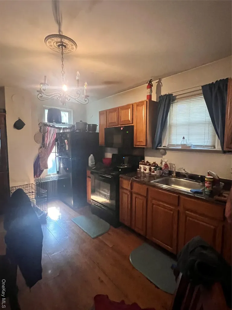 13 Hooker Avenue Poughkeepsie NY 12601