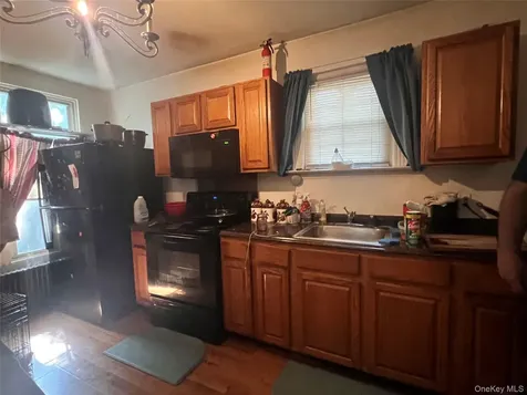 13 Hooker Avenue Poughkeepsie NY 12601