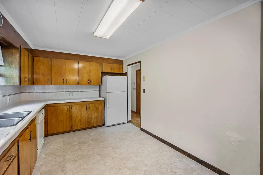 110 Coldenham Road Walden NY 12586