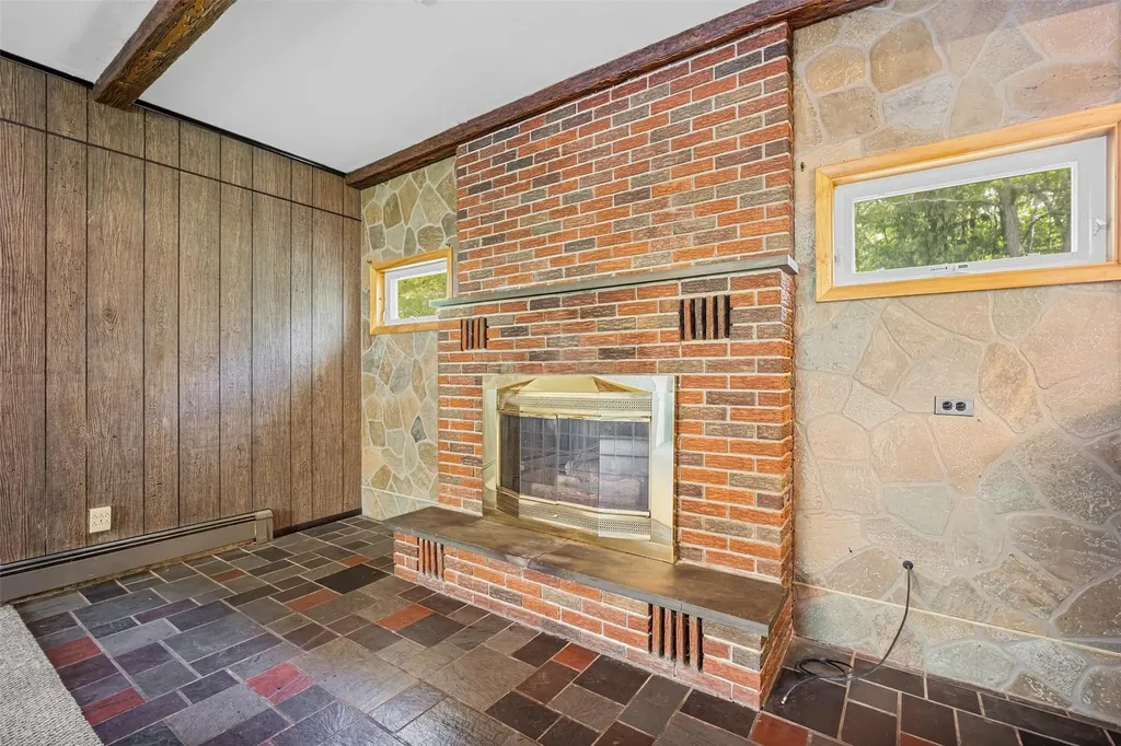 110 Coldenham Road Walden NY 12586