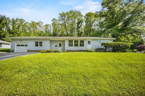 110 Coldenham Road Walden NY 12586
