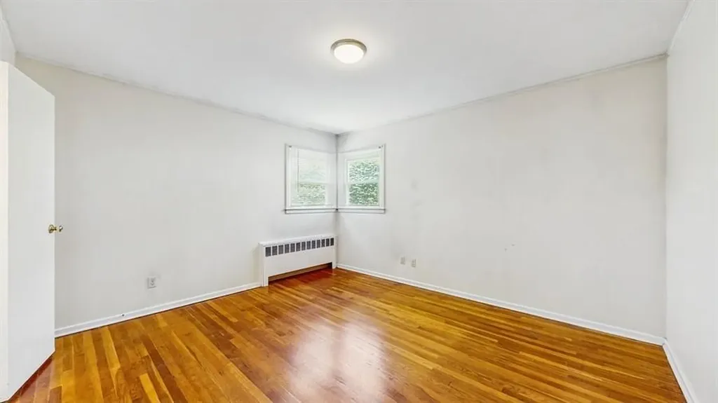 29 Melanie Lane Syosset NY 11791