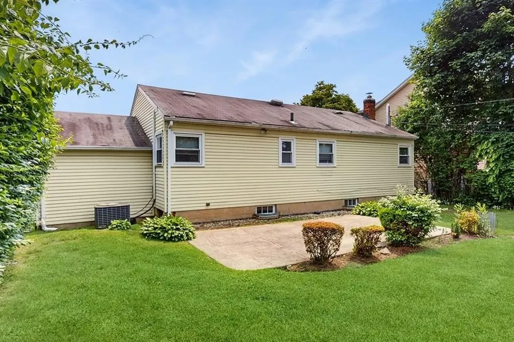 29 Melanie Lane Syosset NY 11791
